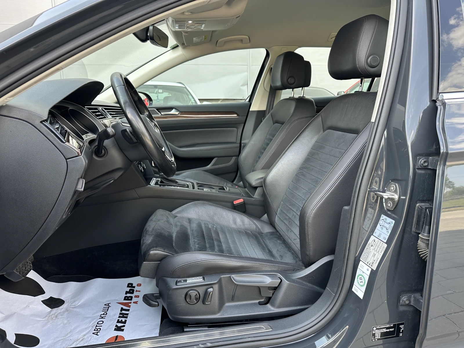 VW Passat Biturbo 2.0d 239 к.с./4x4/ГАРАНЦИЯ/БАРТЕР/ЛИЗИНГ, снимка 8 - Автомобили и джипове - 51665446