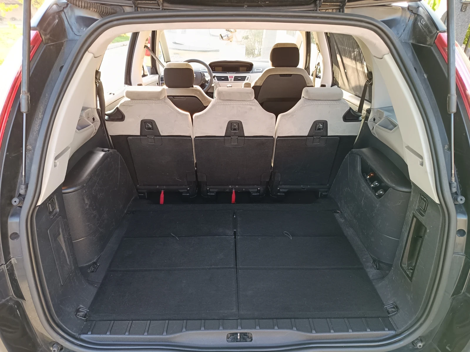 Citroen C4 Picasso 1.6HDI - изображение 10