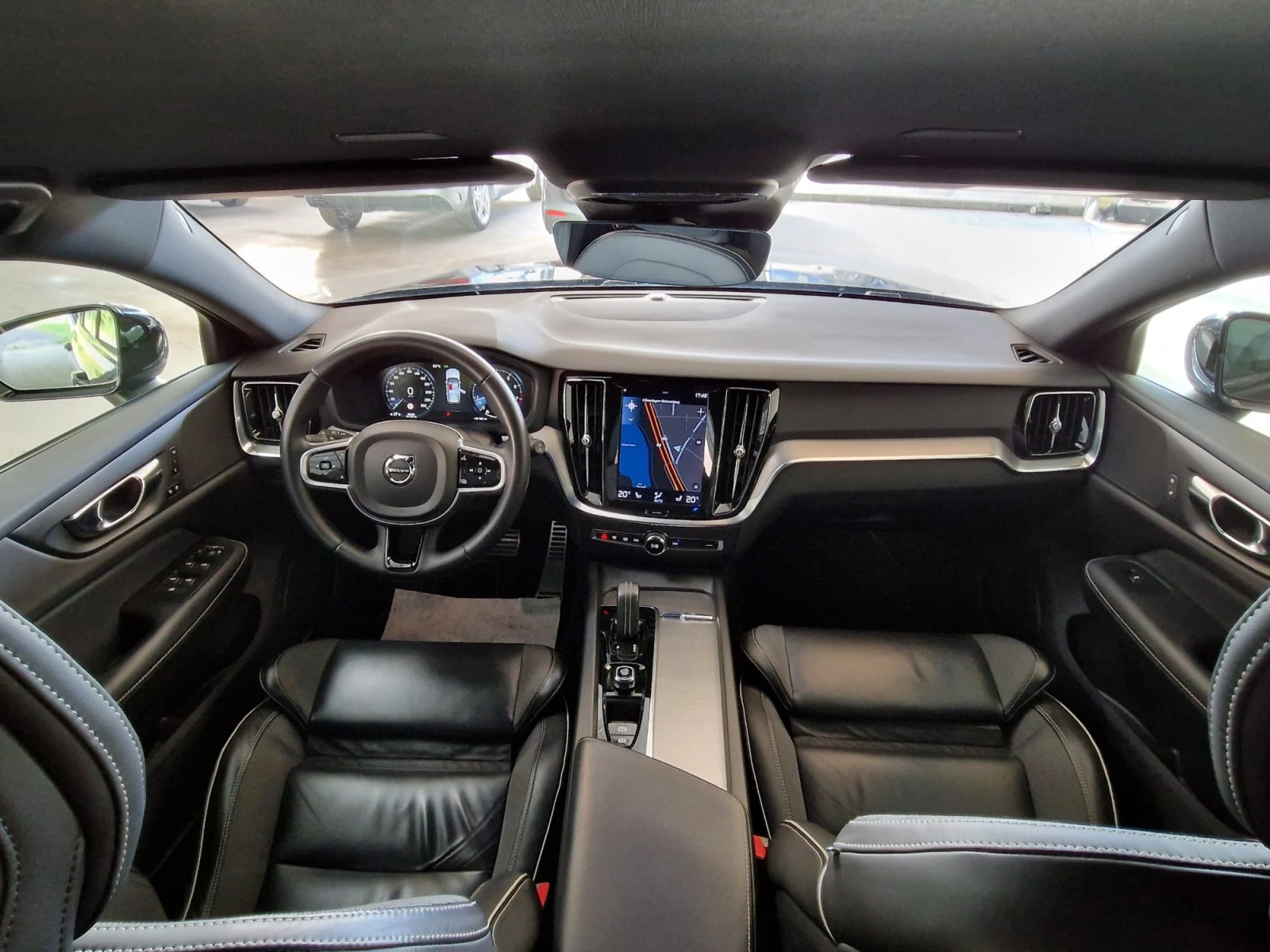 Volvo V60 B3 R-Design - изображение 5