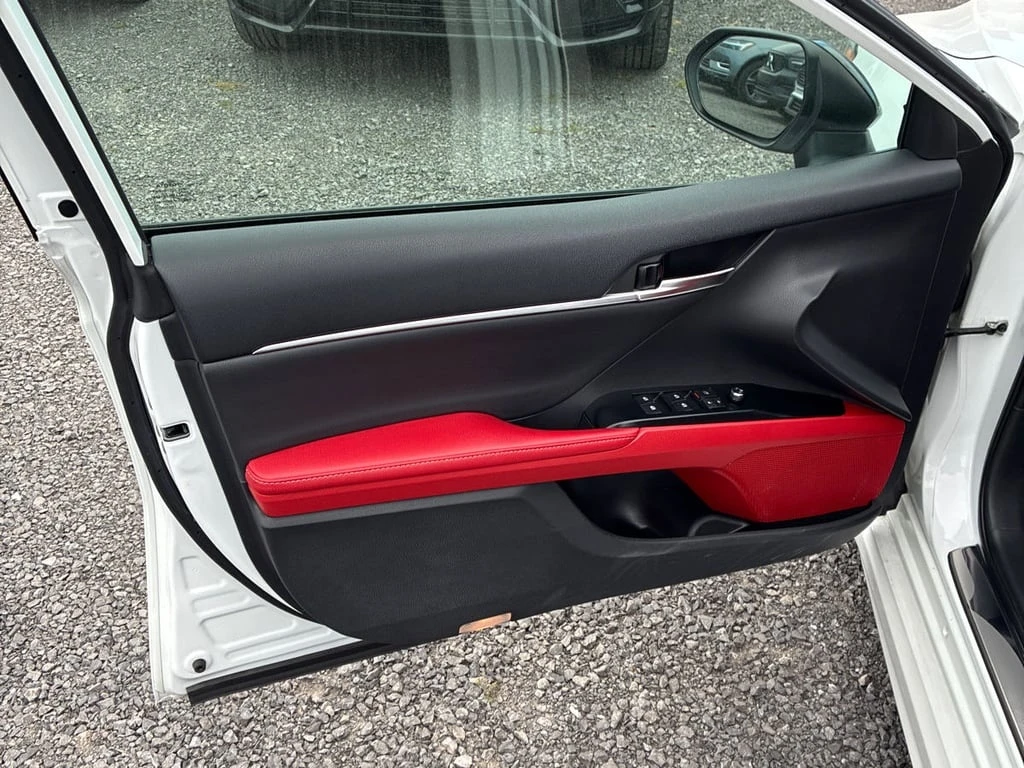 Toyota Camry * XSE * CARFAX * БЕЗ ПЪРВОНАЧАЛНА ВНОСКА - изображение 10