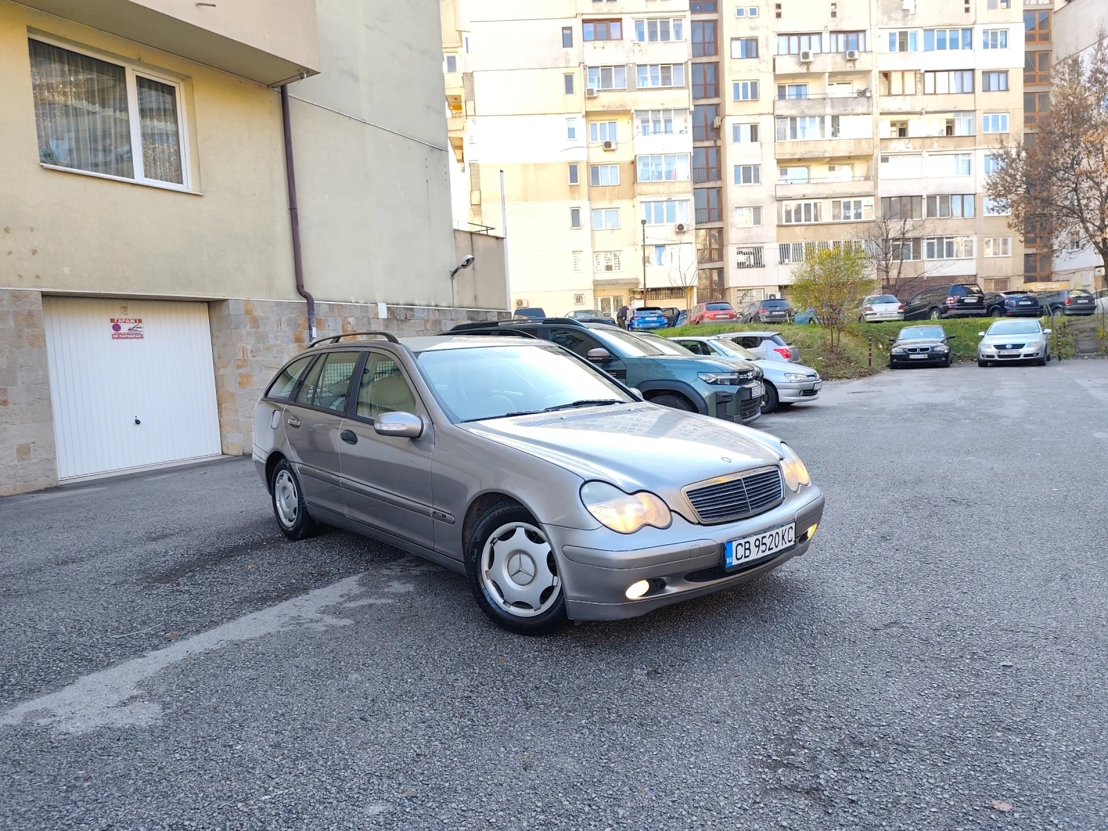 Mercedes-Benz C 180 KOMPRESSOR 6СК * КЛИМАТРОНИК* !ТОП! - изображение 2