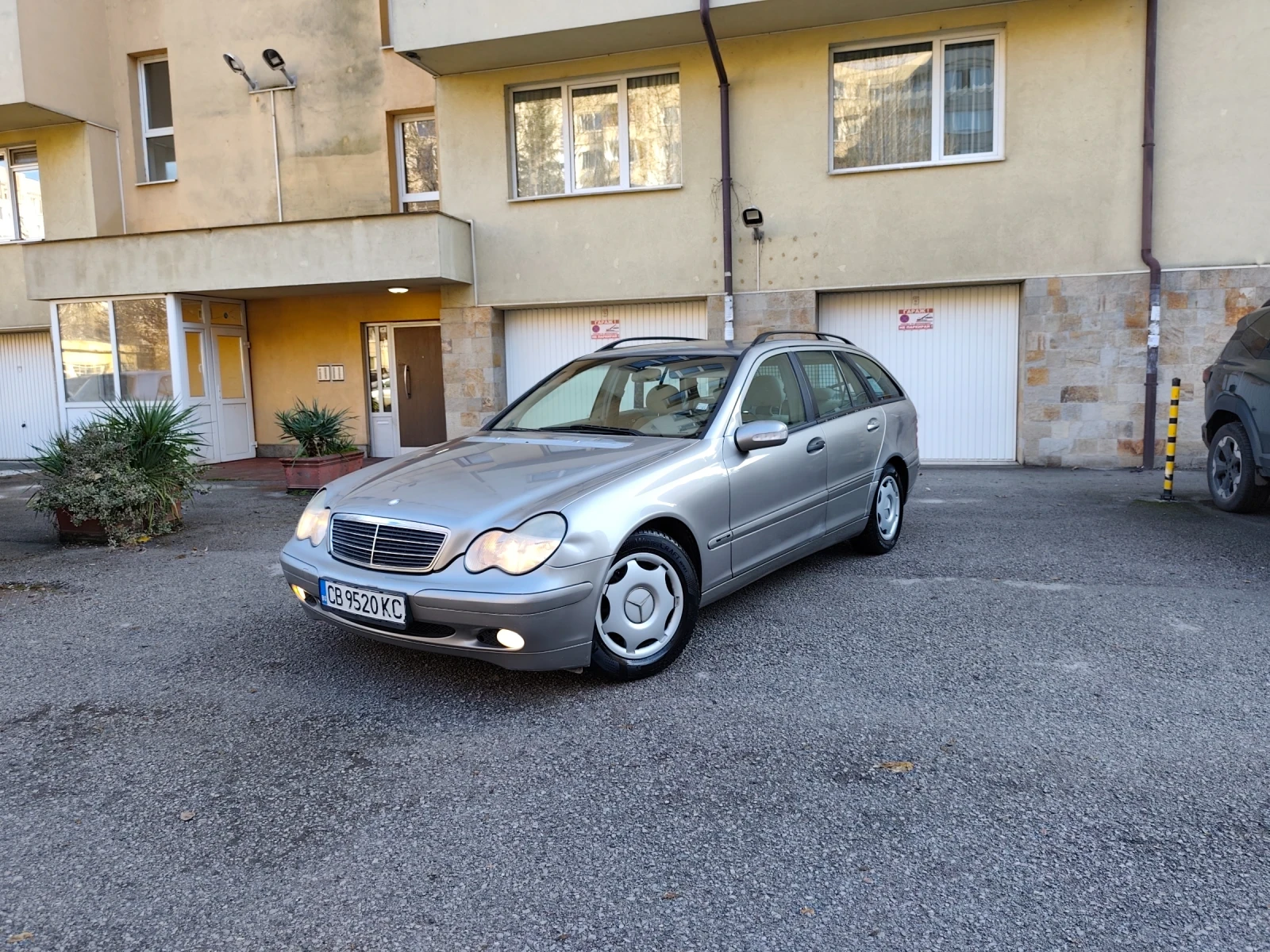 Mercedes-Benz C 180 KOMPRESSOR 6СК * КЛИМАТРОНИК* !ТОП! - изображение 8