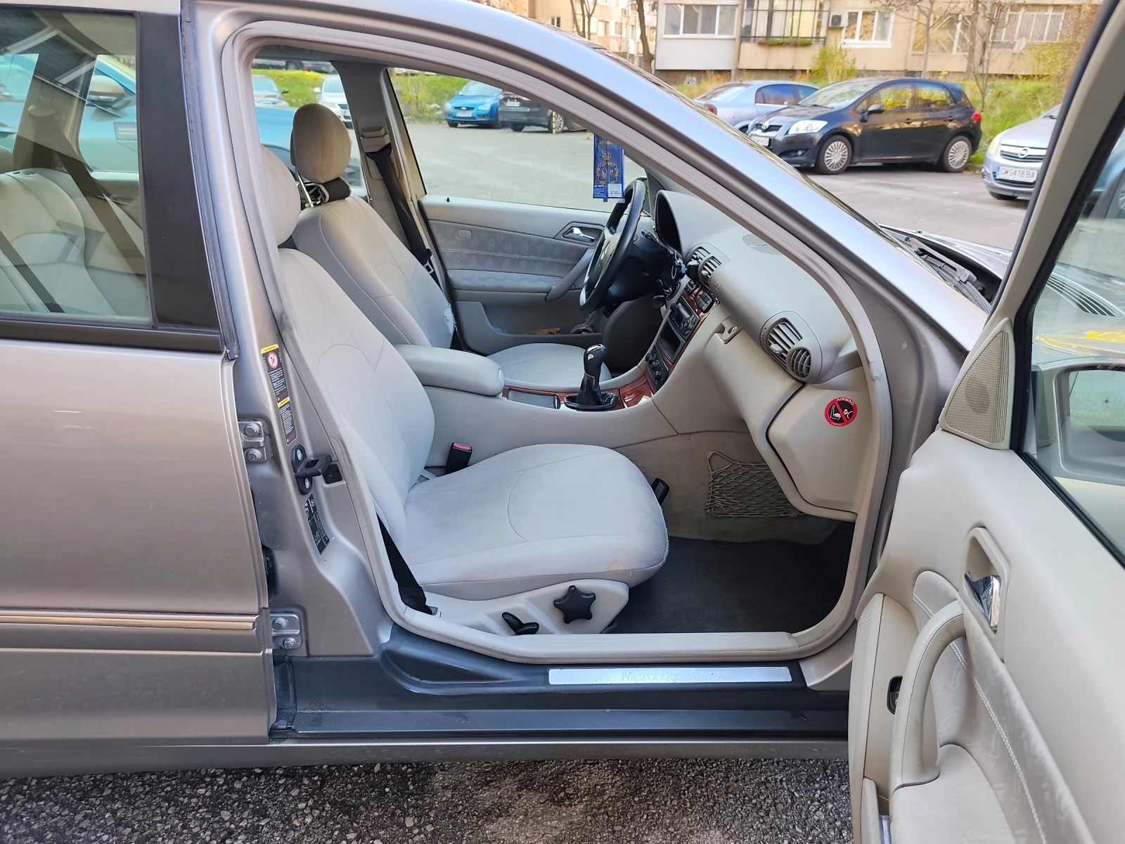 Mercedes-Benz C 180 KOMPRESSOR 6СК * КЛИМАТРОНИК* !ТОП! - изображение 9