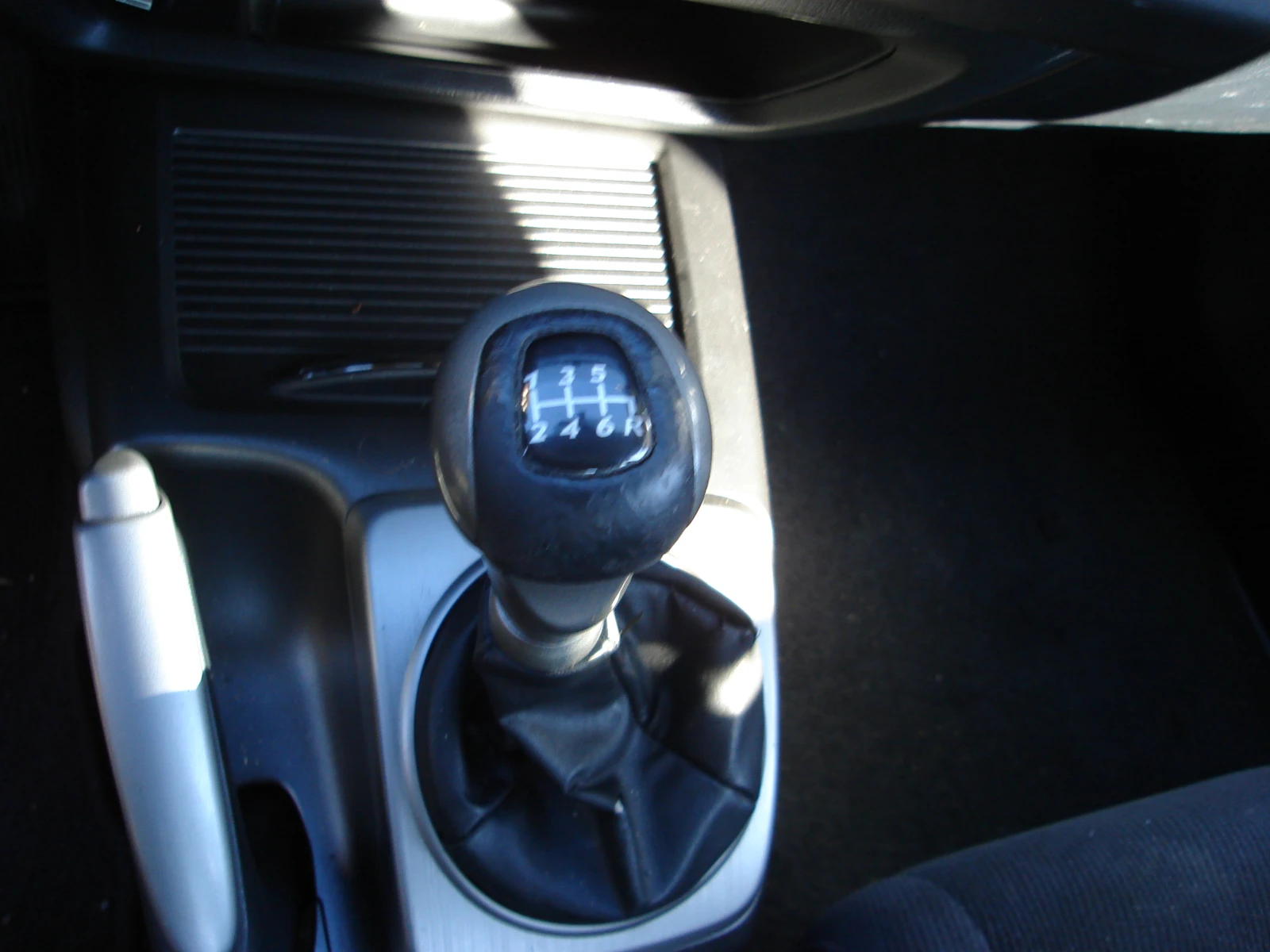 Honda Civic 1.8 iVtec - изображение 10