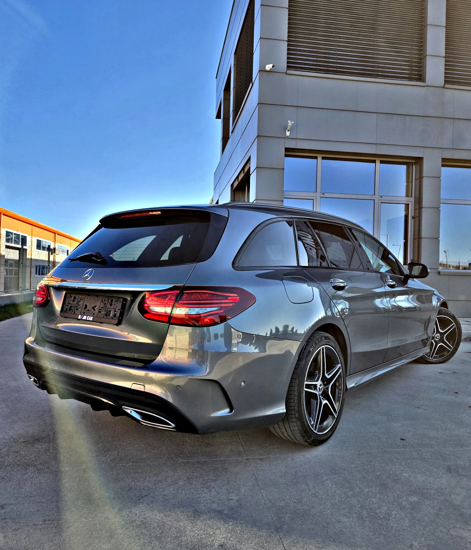 Mercedes-Benz C 220 AMG - изображение 7