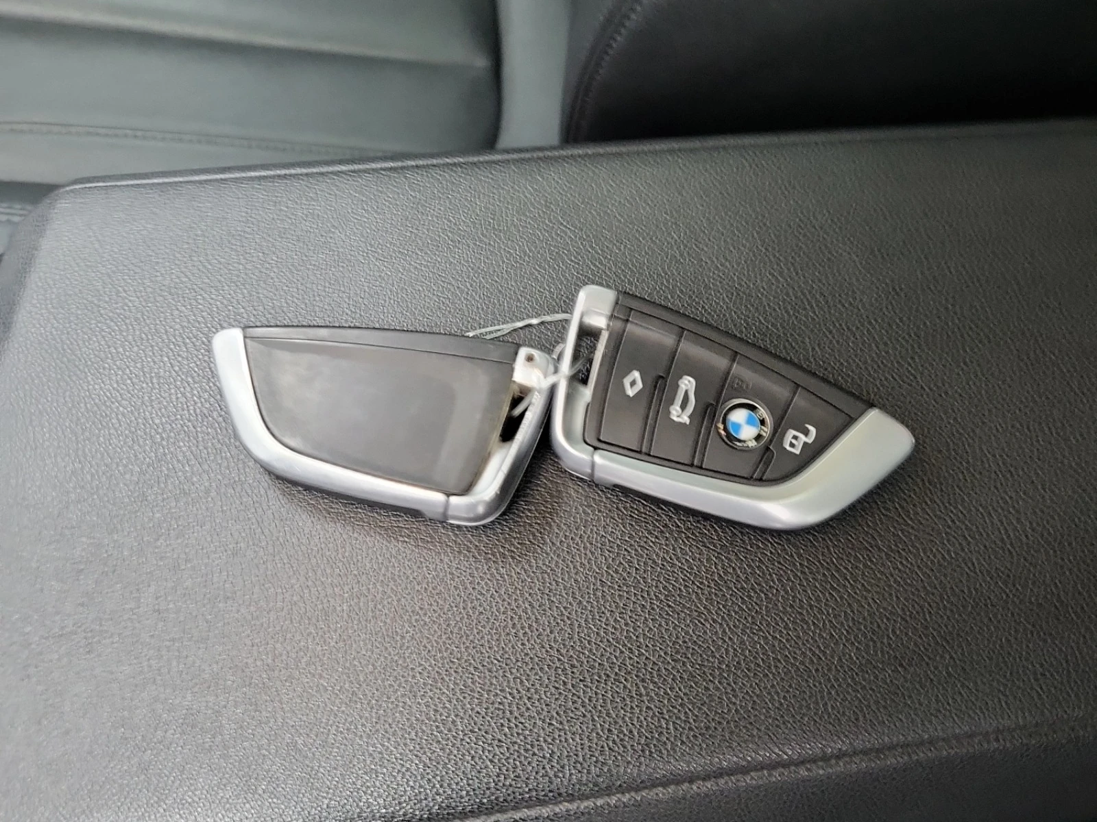 BMW 330 i xDrive* * CARFAX* * ����������* *  | Mobile.bg � ����������� 12