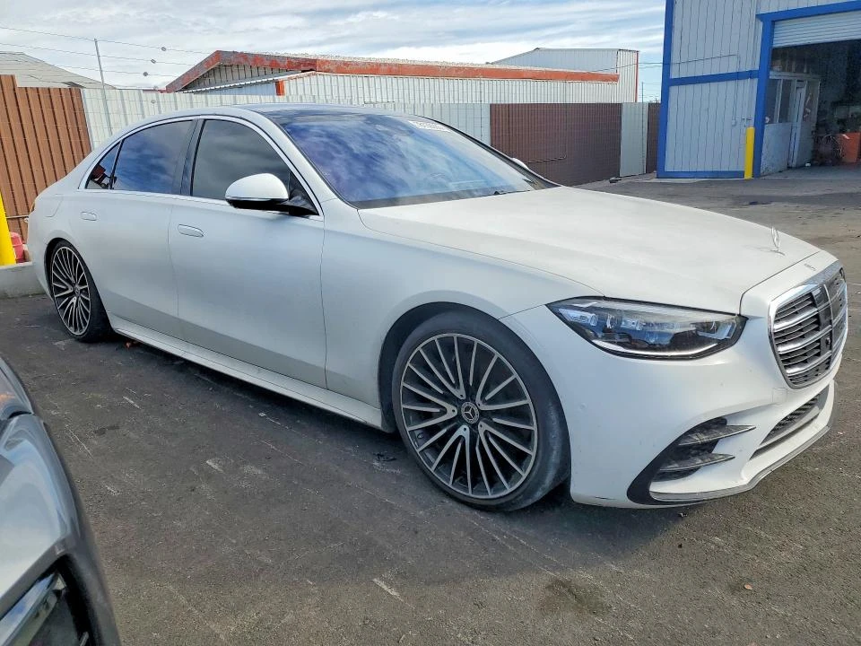 Mercedes-Benz S 580 580 4MATIC* BURMESTER* AMBIENT, снимка 5 - Автомобили и джипове - 53907197