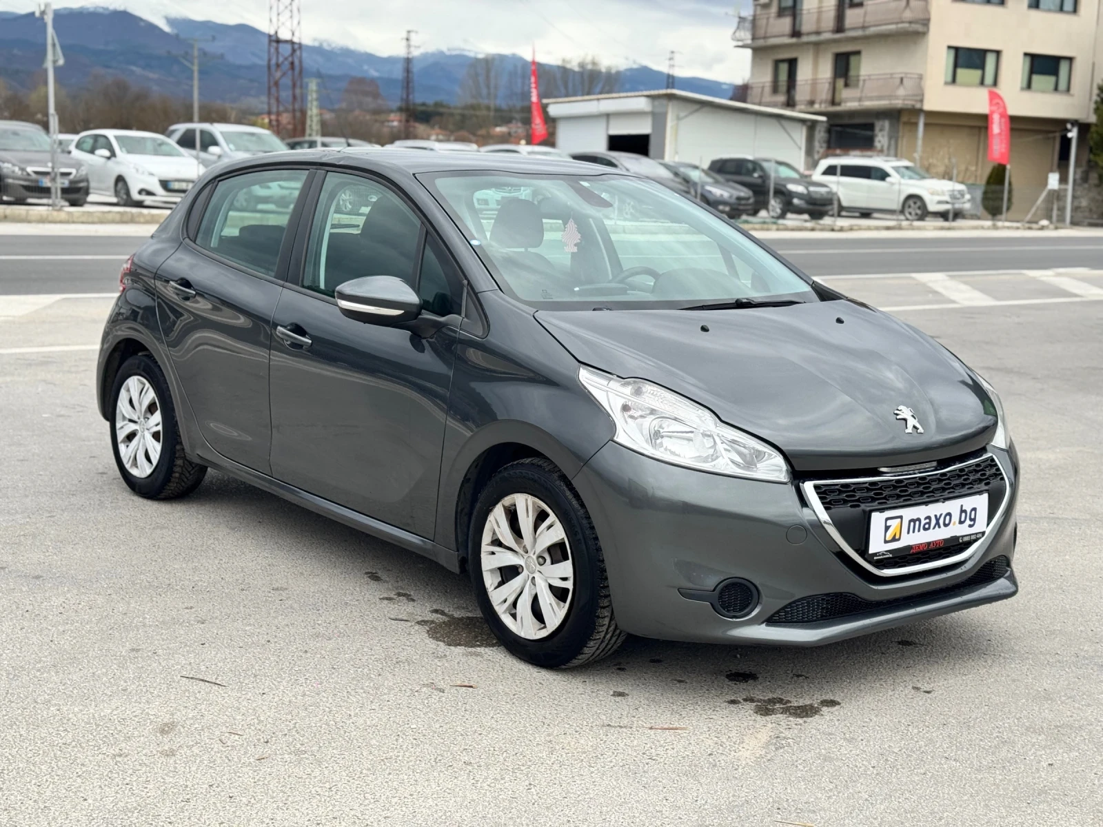 Peugeot 208 hdi, снимка 2 - Автомобили и джипове - 53951548