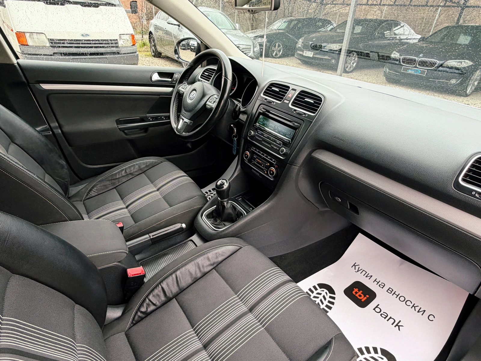 VW Golf MATCH 1.6TDi, снимка 9 - Автомобили и джипове - 53959396