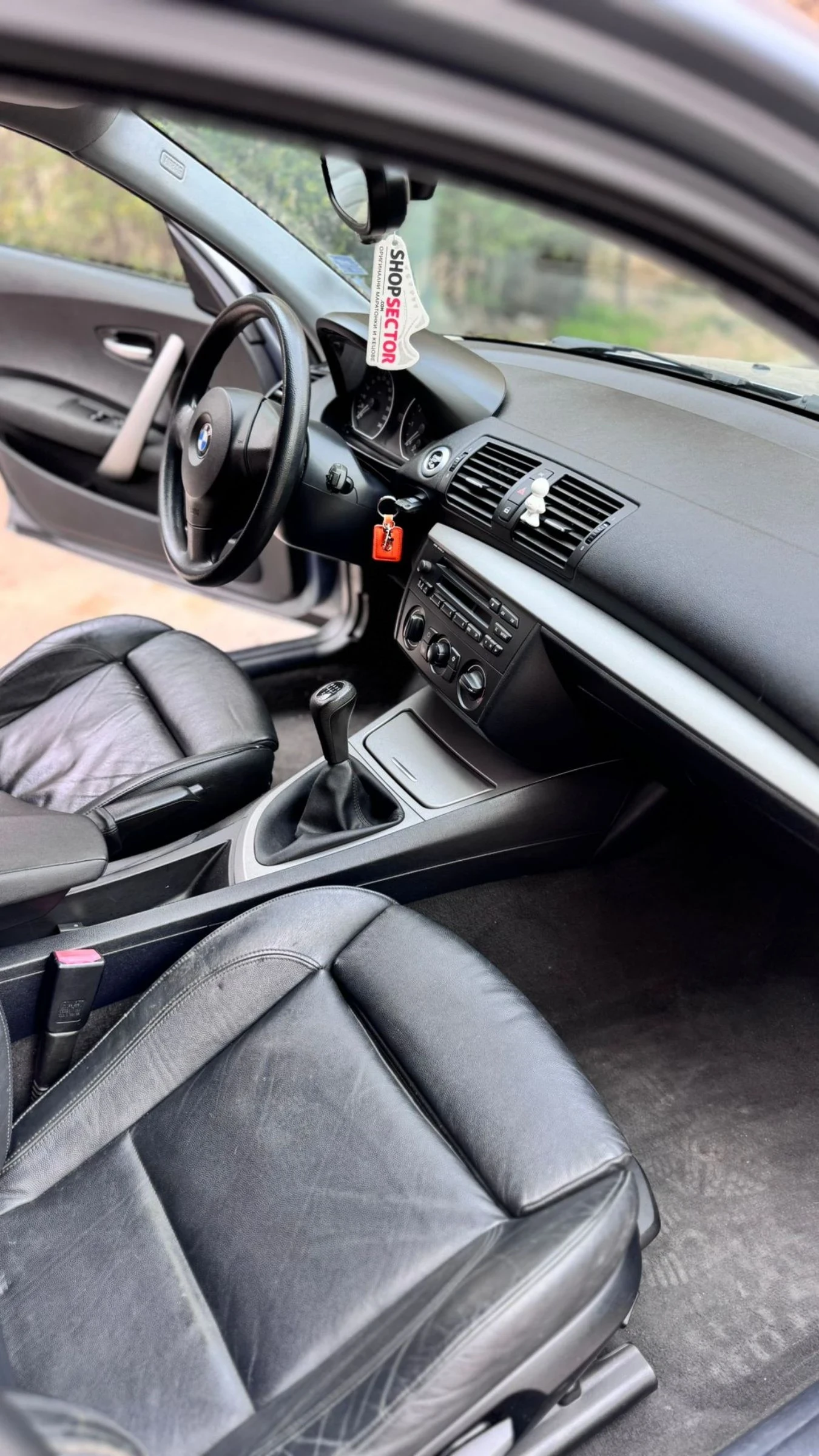 BMW 118 118 2.0i 129кс, снимка 10 - Автомобили и джипове - 54168723