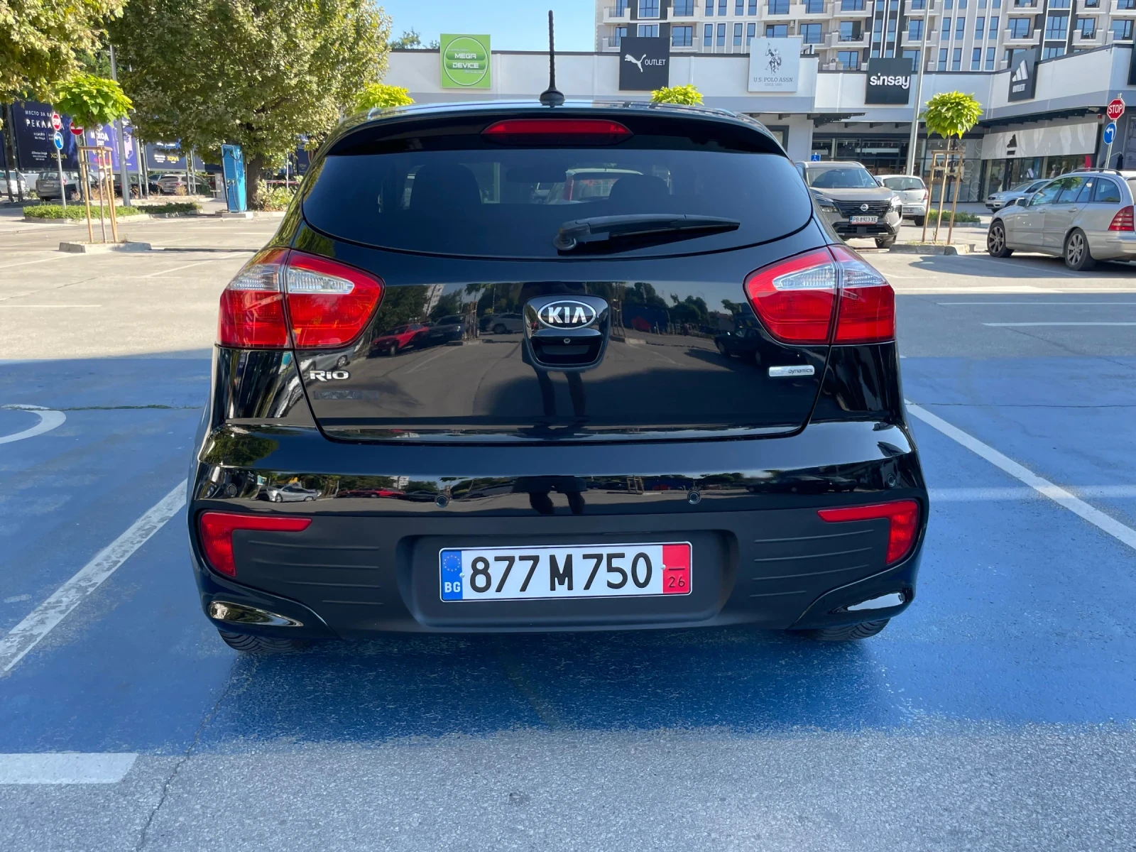 Kia Rio дизел навигация камера лед светлини , снимка 5 - Автомобили и джипове - 55467175