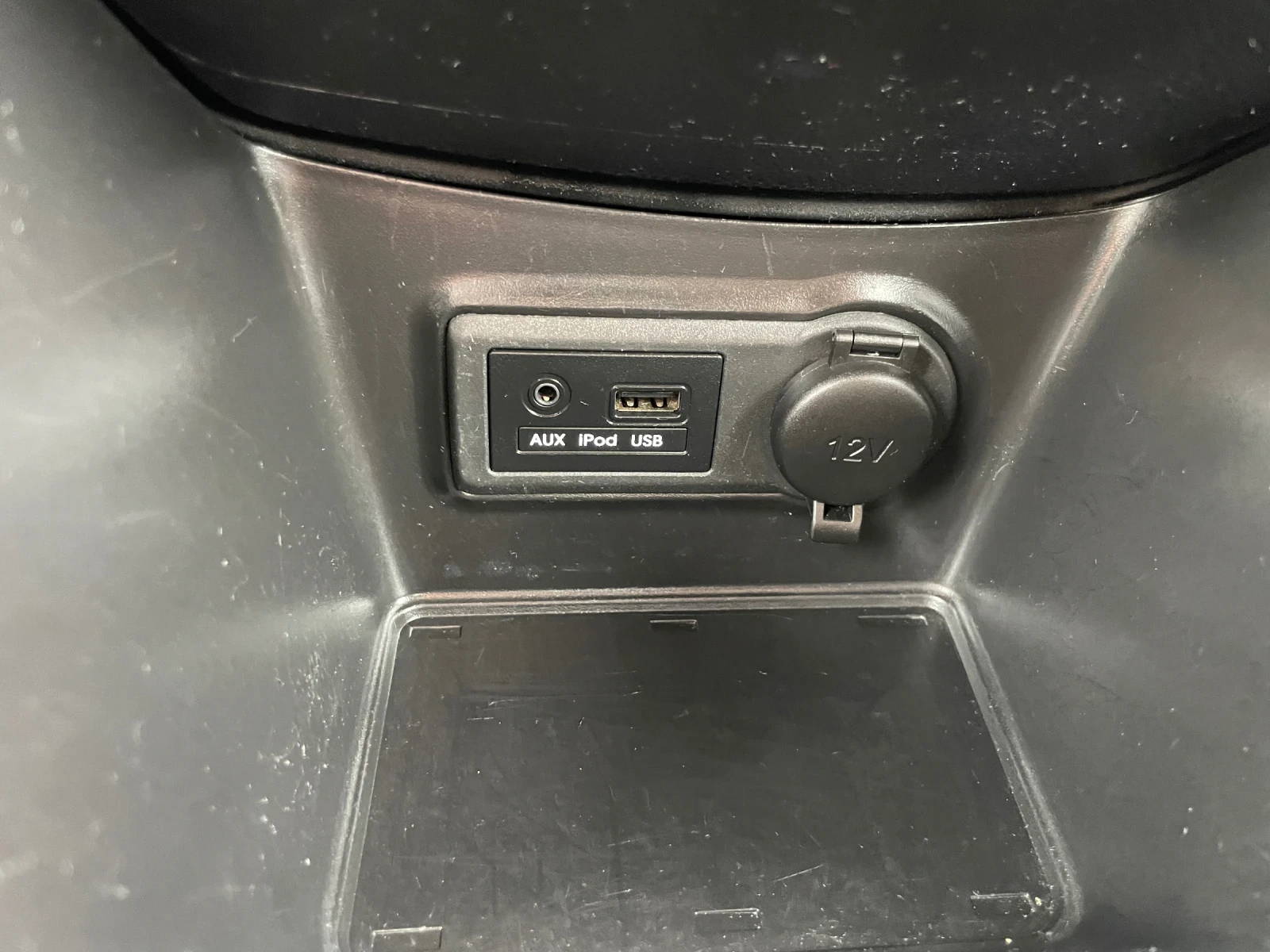 Hyundai Ix20 1.4 бензин 90кс , снимка 14 - Автомобили и джипове - 54356950