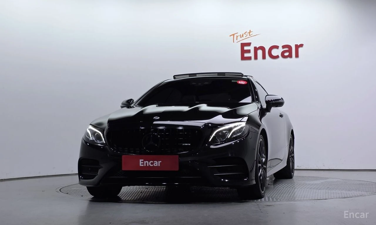 Mercedes-Benz E 400 4MATIC* BLACK EDITION* CARBON* 360* КРАЙНА ЦЕНА, снимка 2 - Автомобили и джипове - 55395680