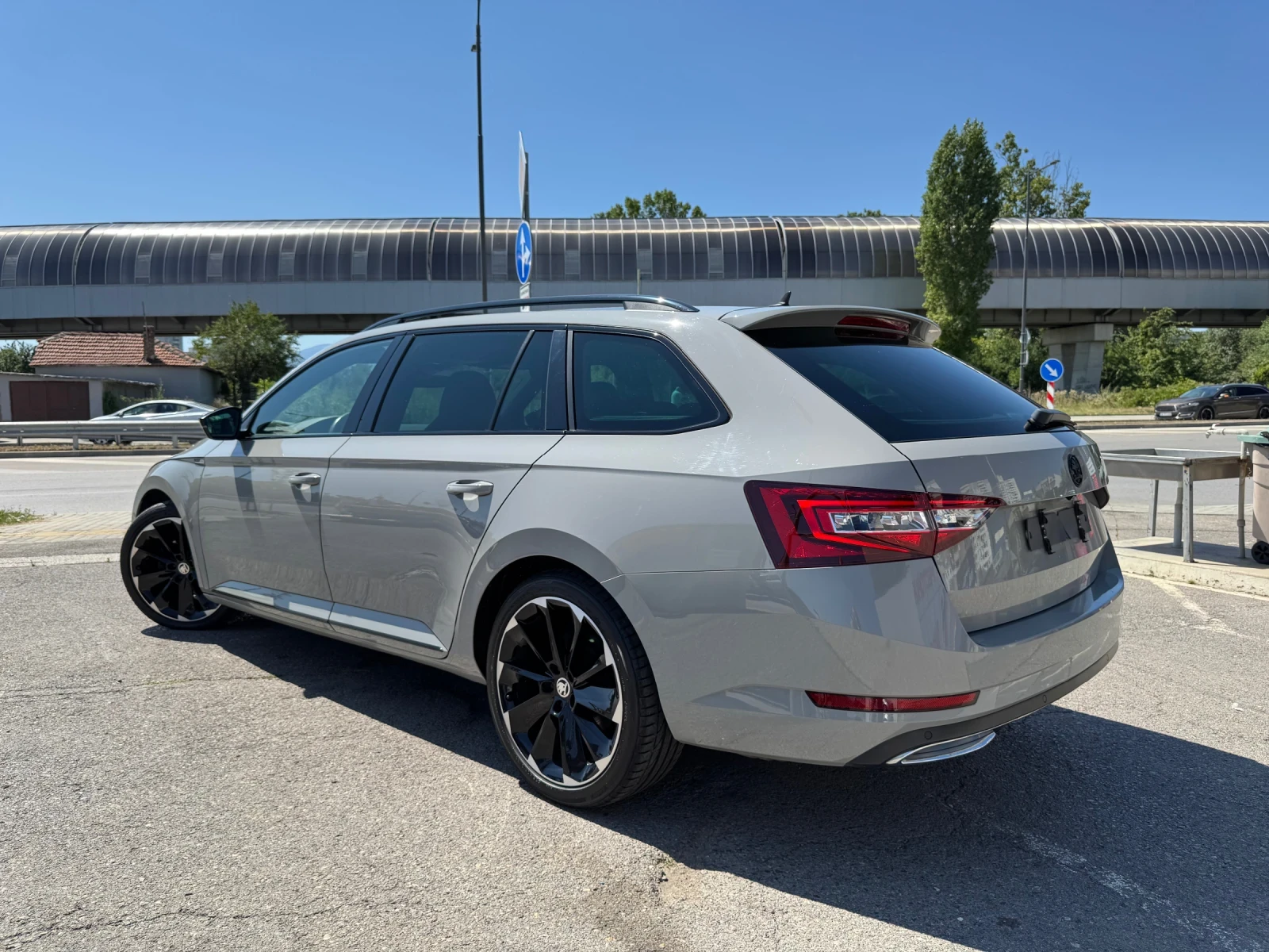 Skoda Superb SportLine 2.0TDI 4x4 190hp, снимка 4 - Автомобили и джипове - 55479555