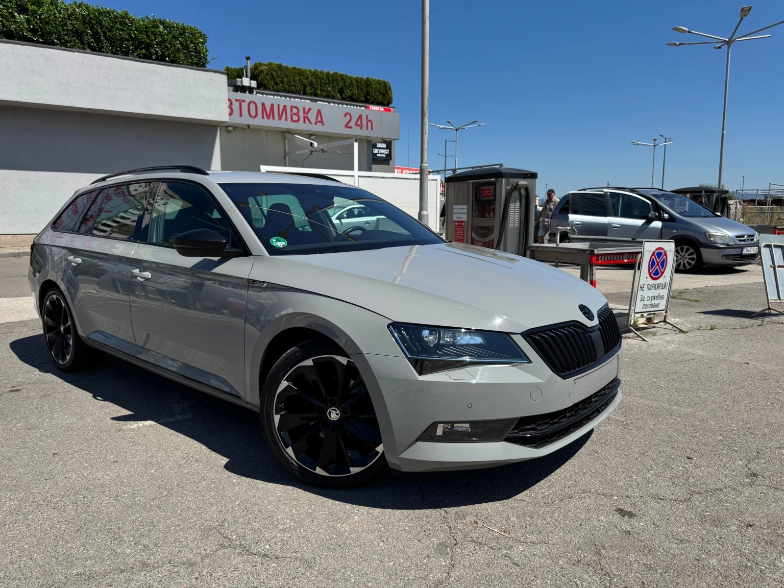 Skoda Superb SportLine 2.0TDI 4x4 190hp, снимка 2 - Автомобили и джипове - 55479555