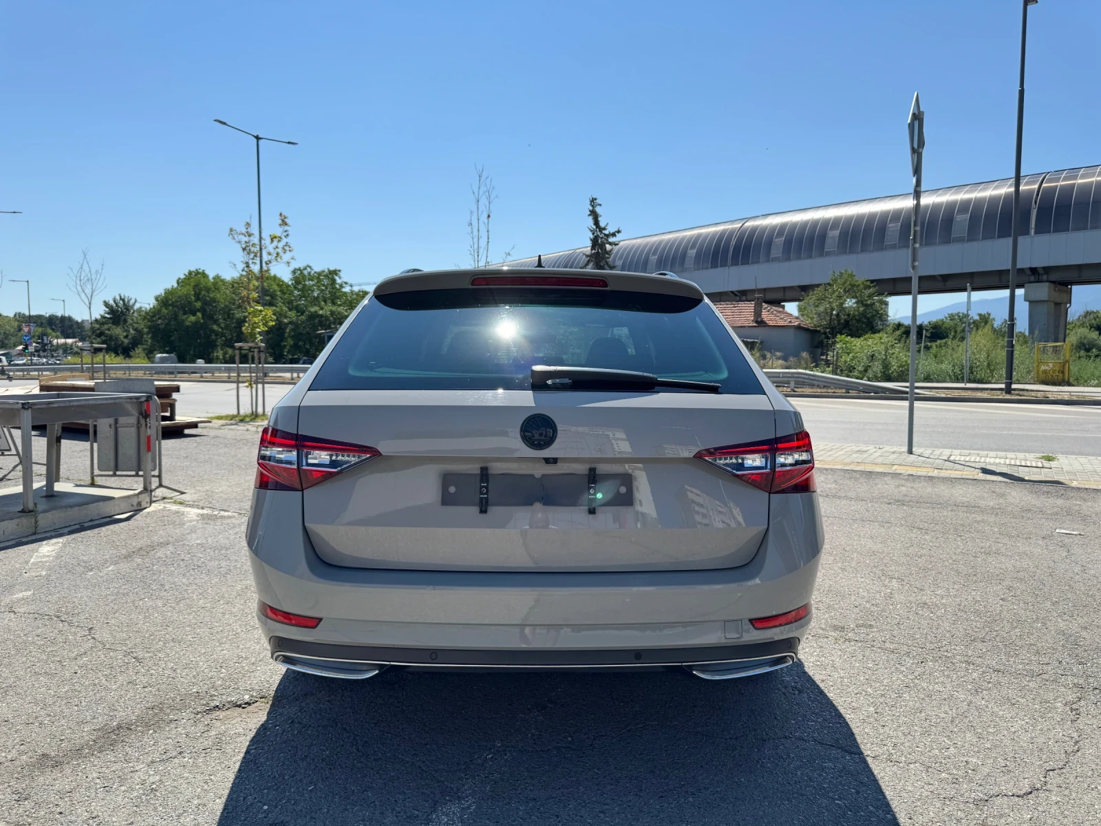 Skoda Superb SportLine 2.0TDI 4x4 190hp, снимка 6 - Автомобили и джипове - 55479555