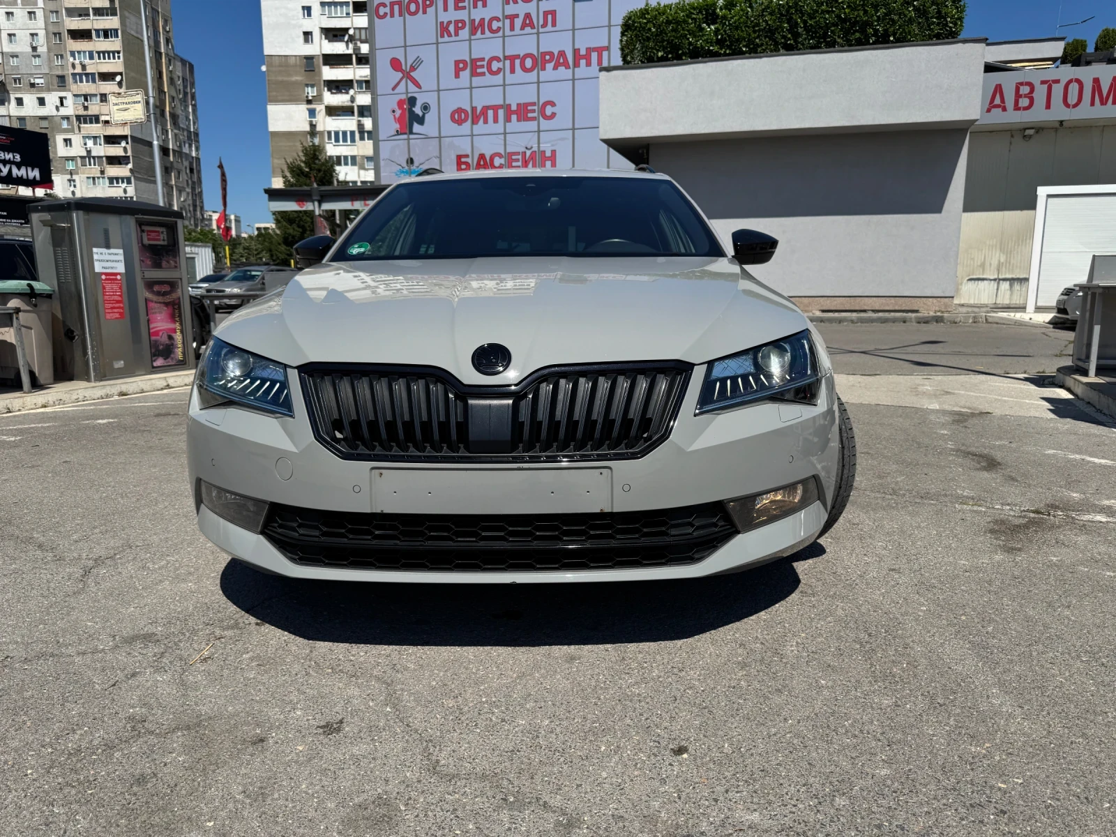 Skoda Superb SportLine 2.0TDI 4x4 190hp, снимка 5 - Автомобили и джипове - 55479555