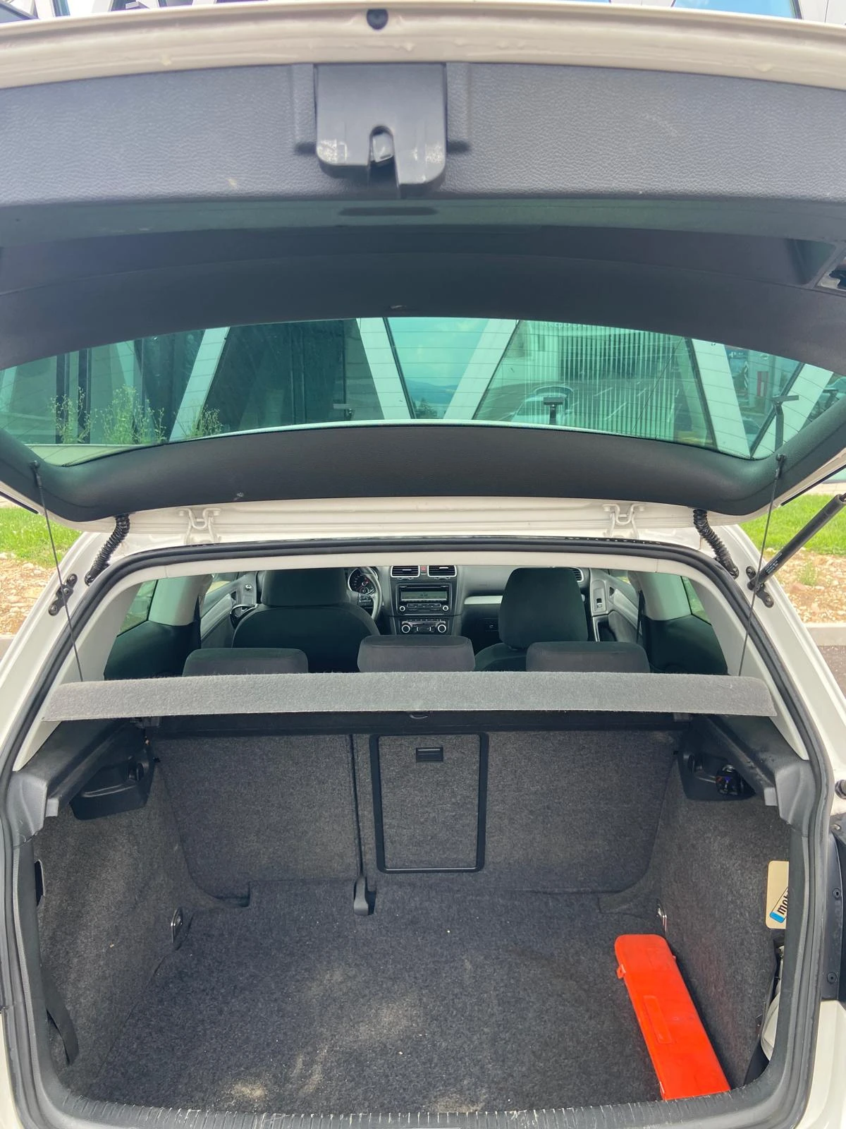 VW Golf VI 2.0 TDI, снимка 7 - Автомобили и джипове - 55536856
