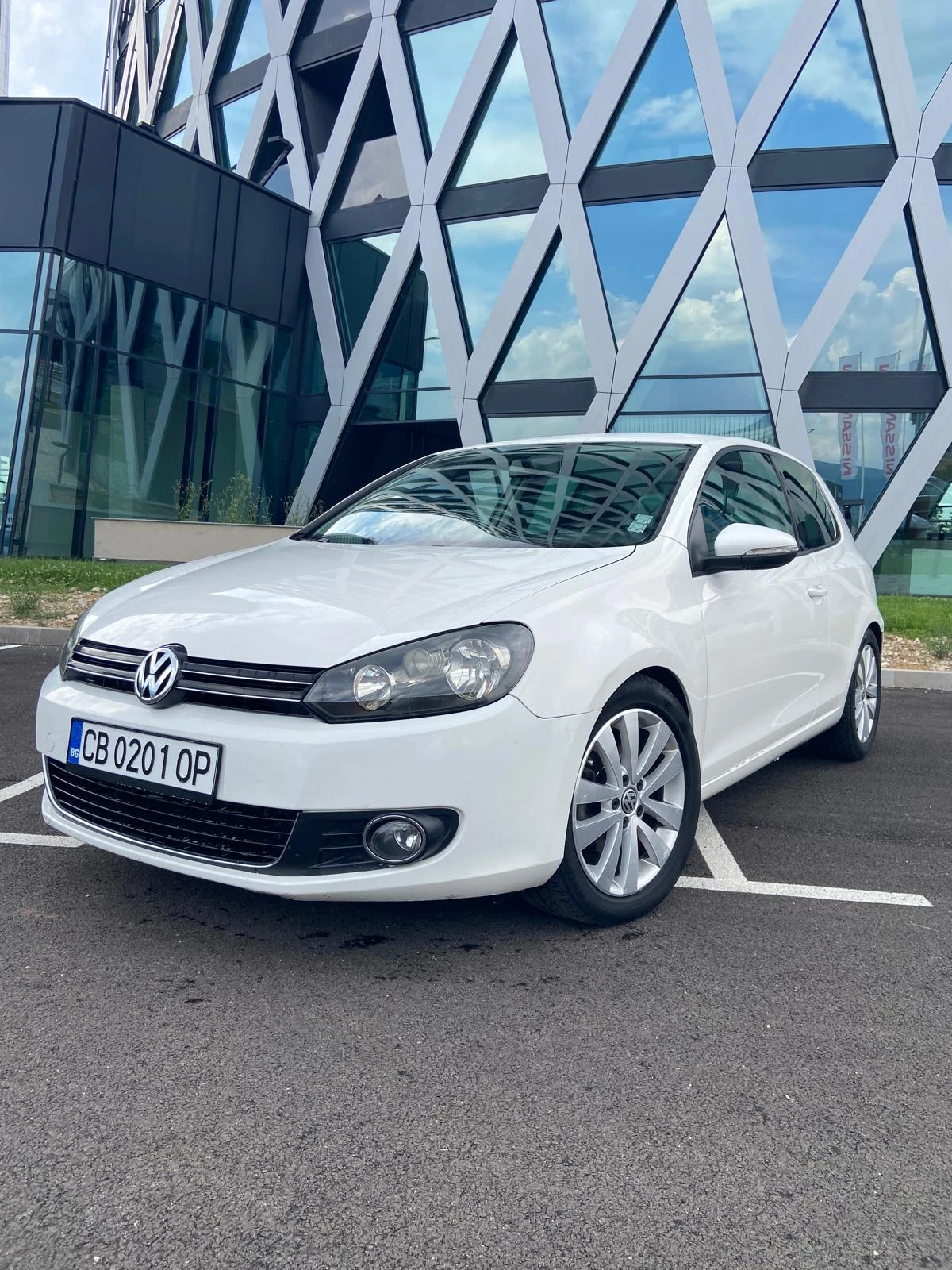 VW Golf VI 2.0 TDI, снимка 10 - Автомобили и джипове - 55536856
