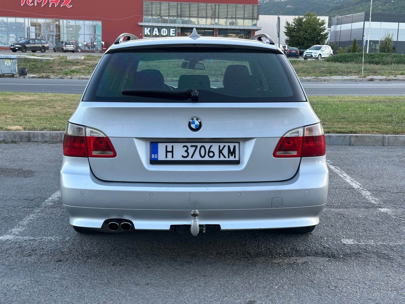 BMW 525 D РЕКАРО/ПАРКТРОНИК, снимка 6 - Автомобили и джипове - 55892638