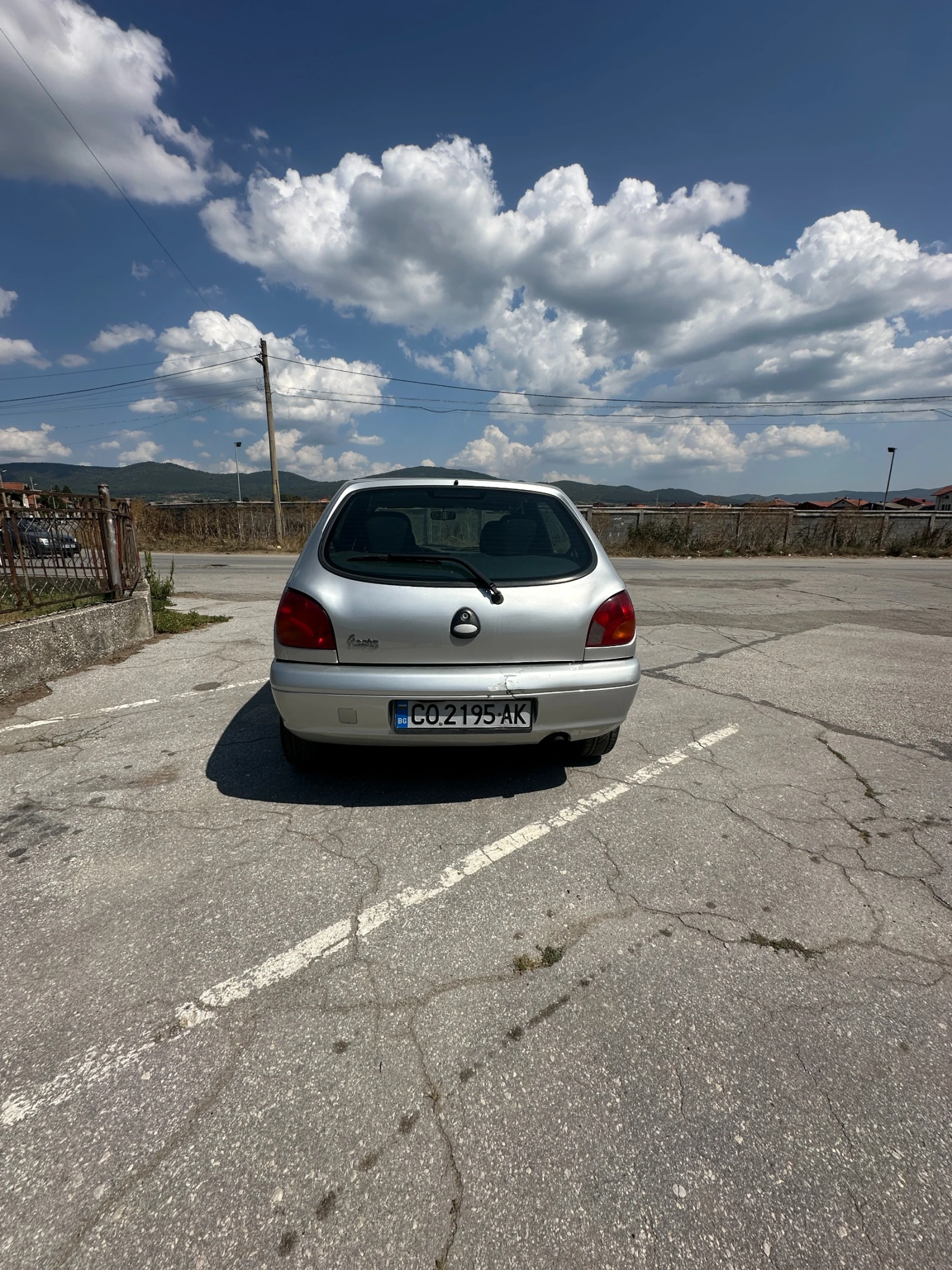 Ford Fiesta, снимка 6 - Автомобили и джипове - 55922998