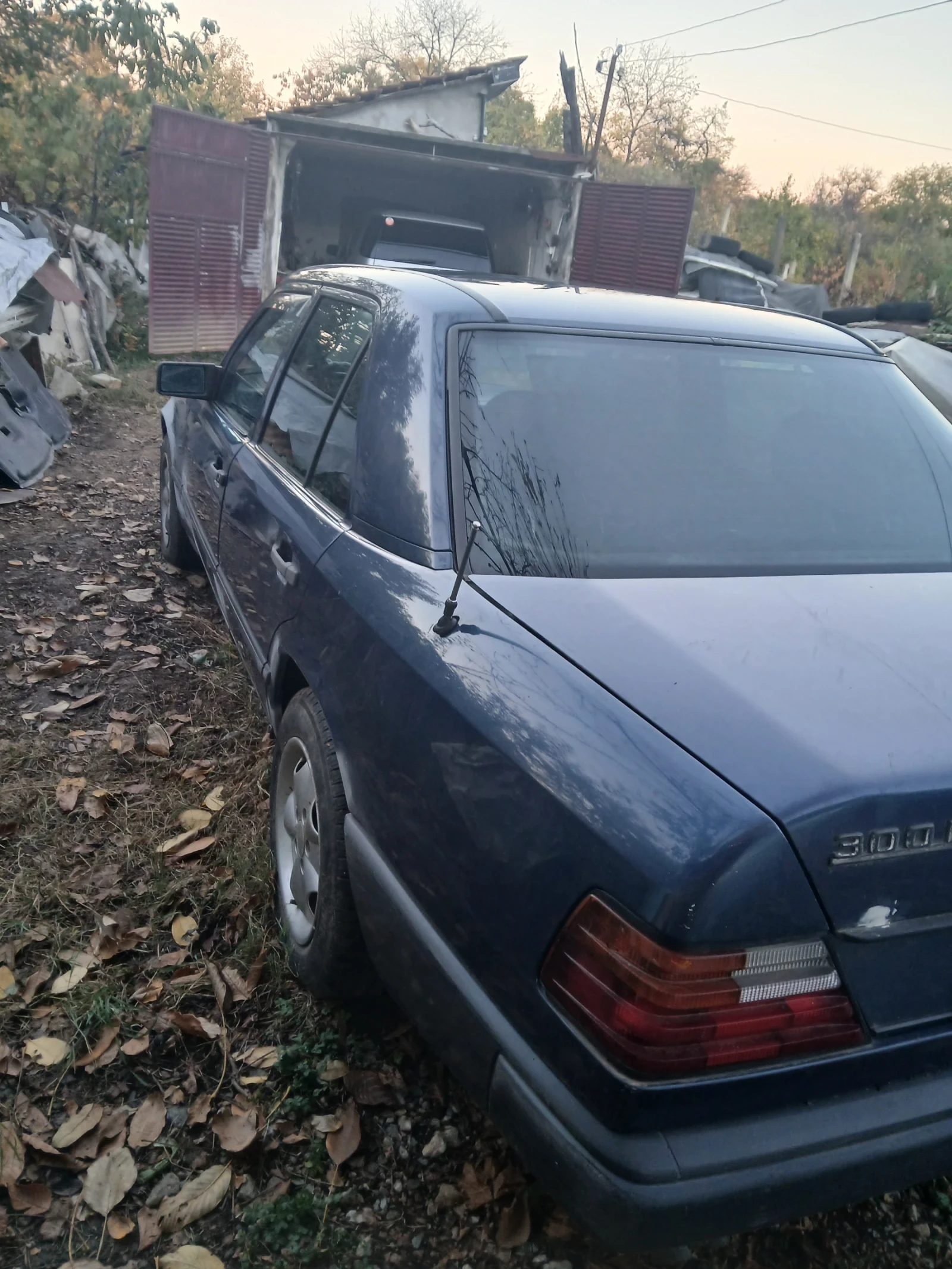Mercedes-Benz 124 300 d, снимка 3 - Автомобили и джипове - 56628723