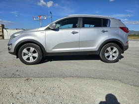 Kia Sportage 2.2CDTI, снимка 2