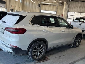 BMW X5 xDrive40i  CARFAX - 21500 € / 42050.35 лв. - 70852898 3