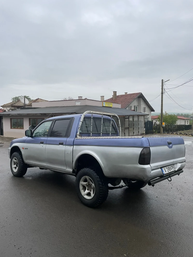 Mitsubishi L200, снимка 1 - Автомобили и джипове - 47307857