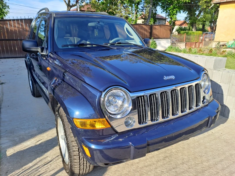 Jeep Cherokee 2, 8 CRD , снимка 6 - Автомобили и джипове - 47703122