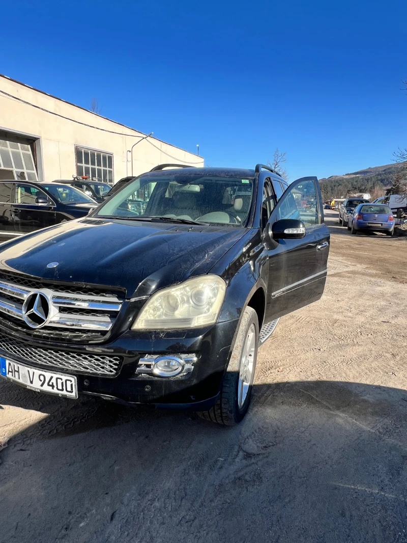 Mercedes-Benz GL 320  4Matic, снимка 3 - Автомобили и джипове - 48714593