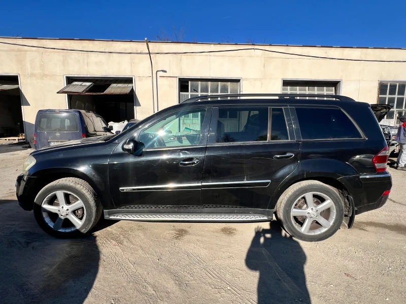 Mercedes-Benz GL 320  4Matic, снимка 4 - Автомобили и джипове - 48714593