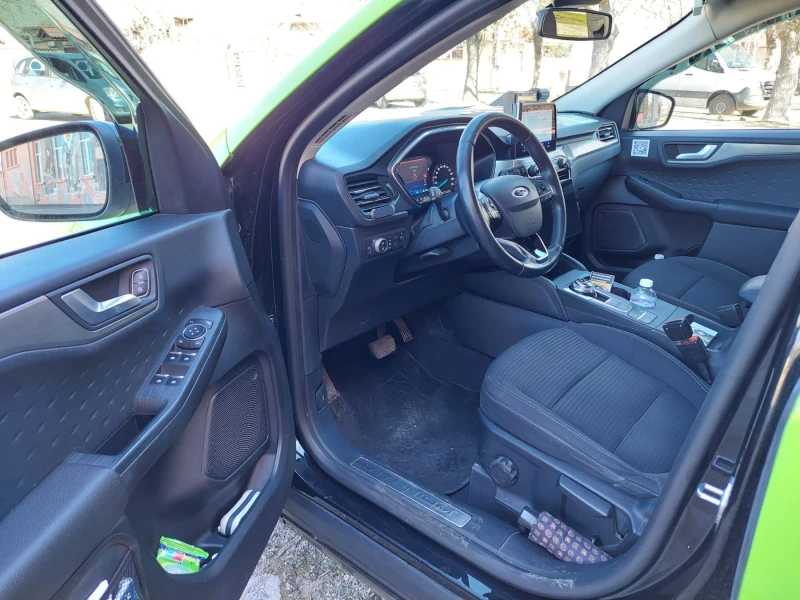 Ford Kuga 2.5, снимка 9 - Автомобили и джипове - 49401214