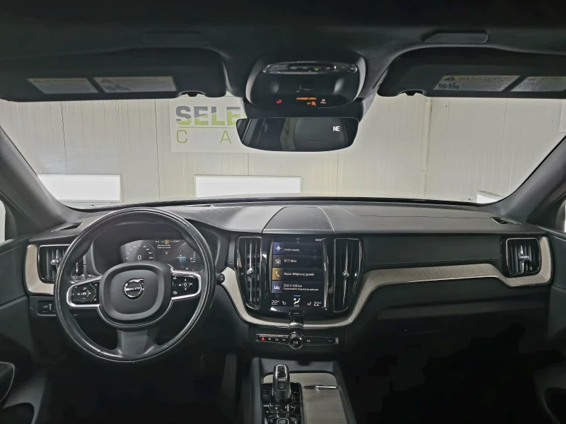 Volvo XC60 T8 eAWD Plug-In Hybrid Inscription, снимка 13 - Автомобили и джипове - 49143217