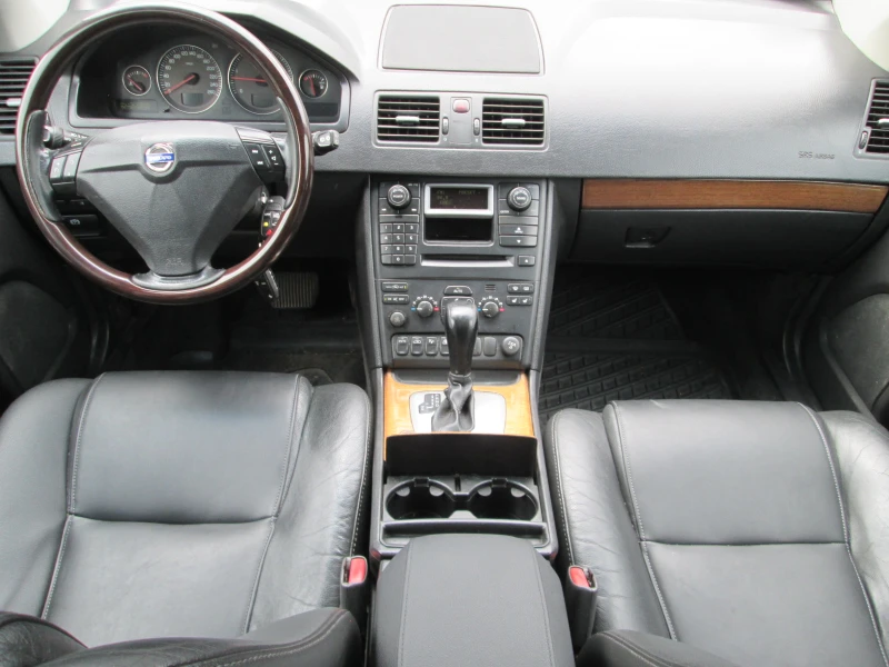 Volvo Xc90 2.4D avtomatik , снимка 14 - Автомобили и джипове - 51219724
