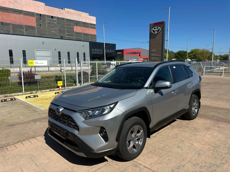 Toyota Rav4 Executive AWD, снимка 2 - Автомобили и джипове - 51808109