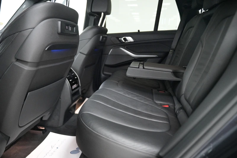 BMW X5 3.0d xDrive  X Line, снимка 11 - Автомобили и джипове - 52118336