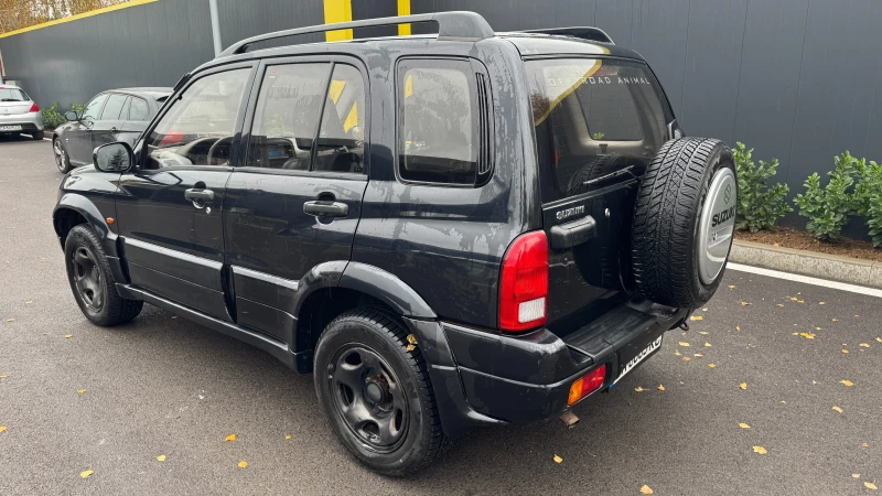Suzuki Grand vitara 2.0i, Автоматик, Фейслифт, 5-врати, снимка 4 - Автомобили и джипове - 52588277