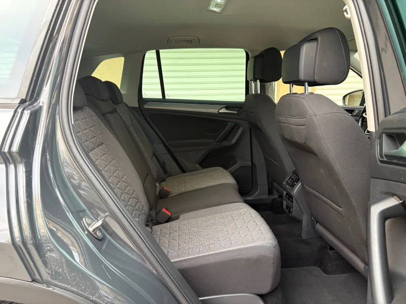 VW Tiguan Facelift, Distronic, Front Assist, История-88КМ, снимка 13 - Автомобили и джипове - 52481958