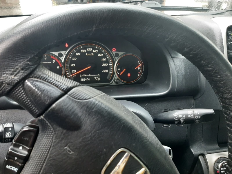 Honda Cr-v 2.2 CTDI Facelift, снимка 13 - Автомобили и джипове - 52578290