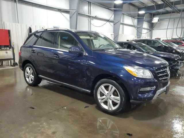 Mercedes-Benz ML 350 4MATIC* Клип на мотора* Реални км!, снимка 3 - Автомобили и джипове - 48635937