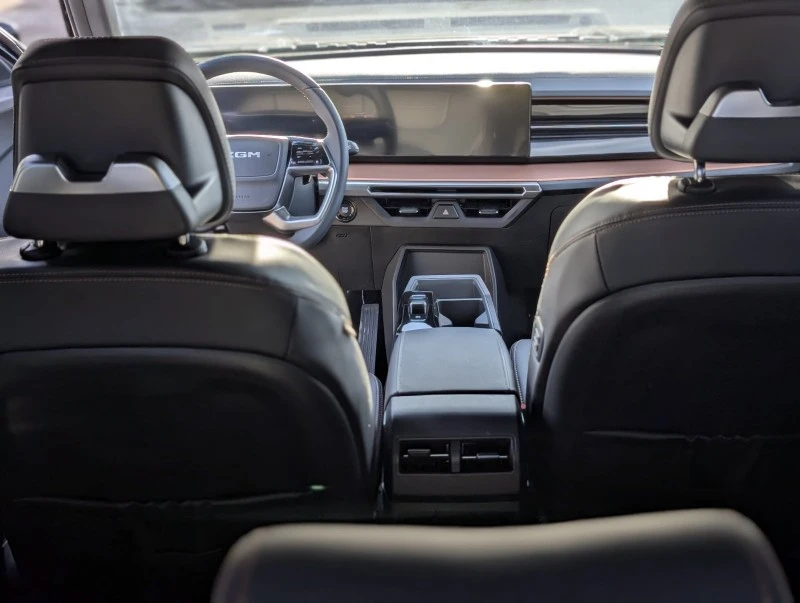 SsangYong Torres Hybrid Black Edition НОВ - изображение 10