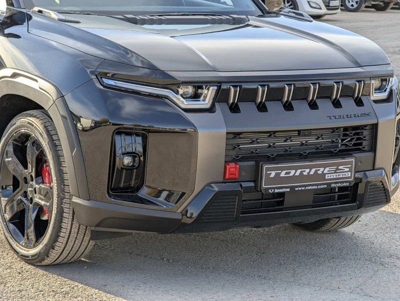 SsangYong Torres Hybrid Black Edition НОВ - изображение 2