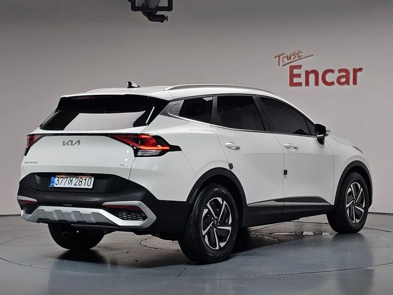 Kia Sportage Prestige 2WD| 226к.с.| ВКЛ.ТЕХНОТЕСТ, снимка 2 - Автомобили и джипове - 55624587