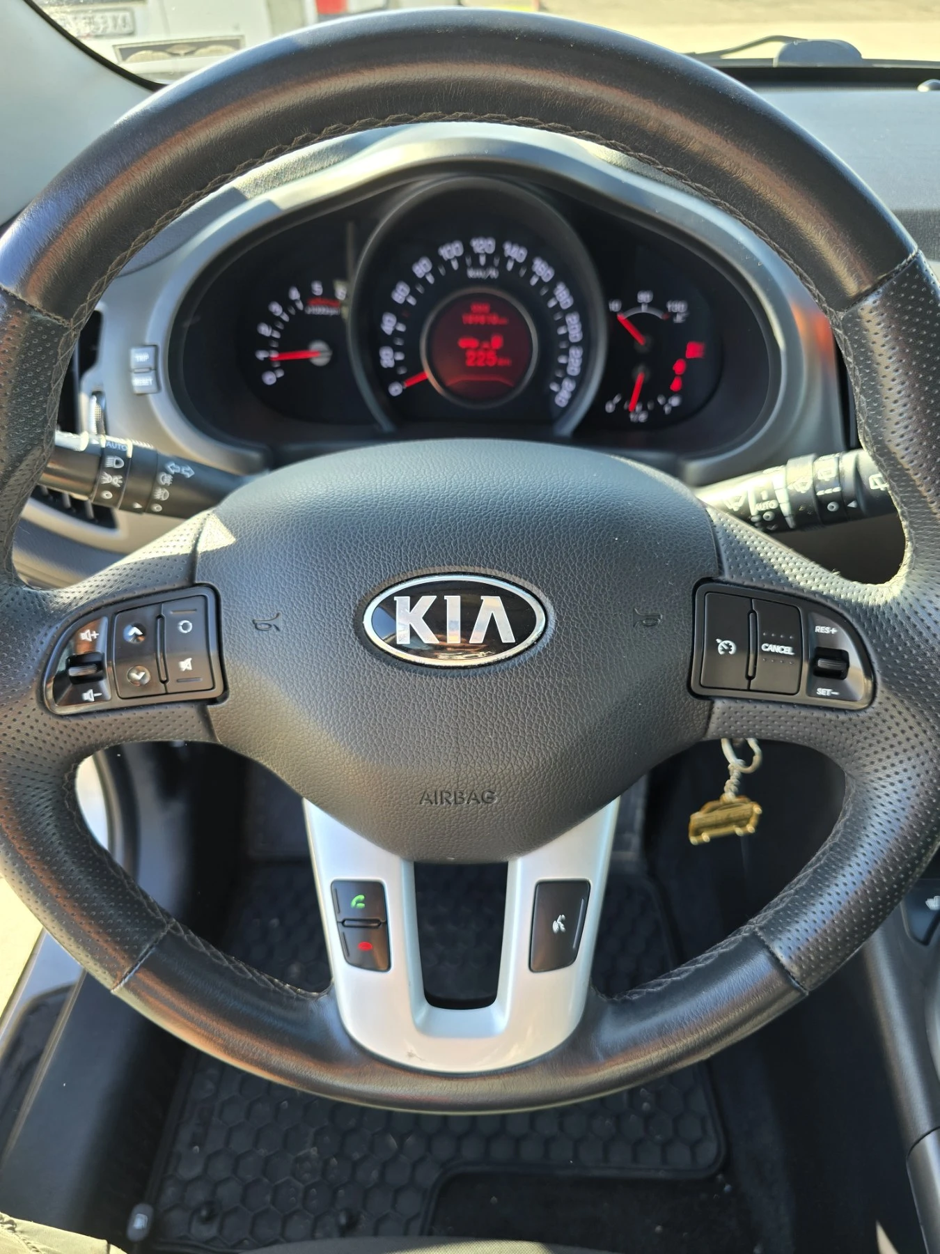 Kia Sportage 2.2CDTI - изображение 7