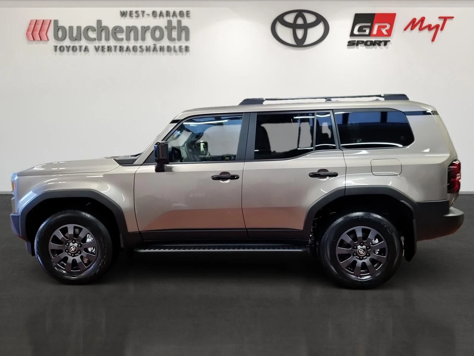 Toyota Land cruiser 2, 8 D-4D AWD Executive/1500км / ГАРАНЦИОННА  - изображение 8