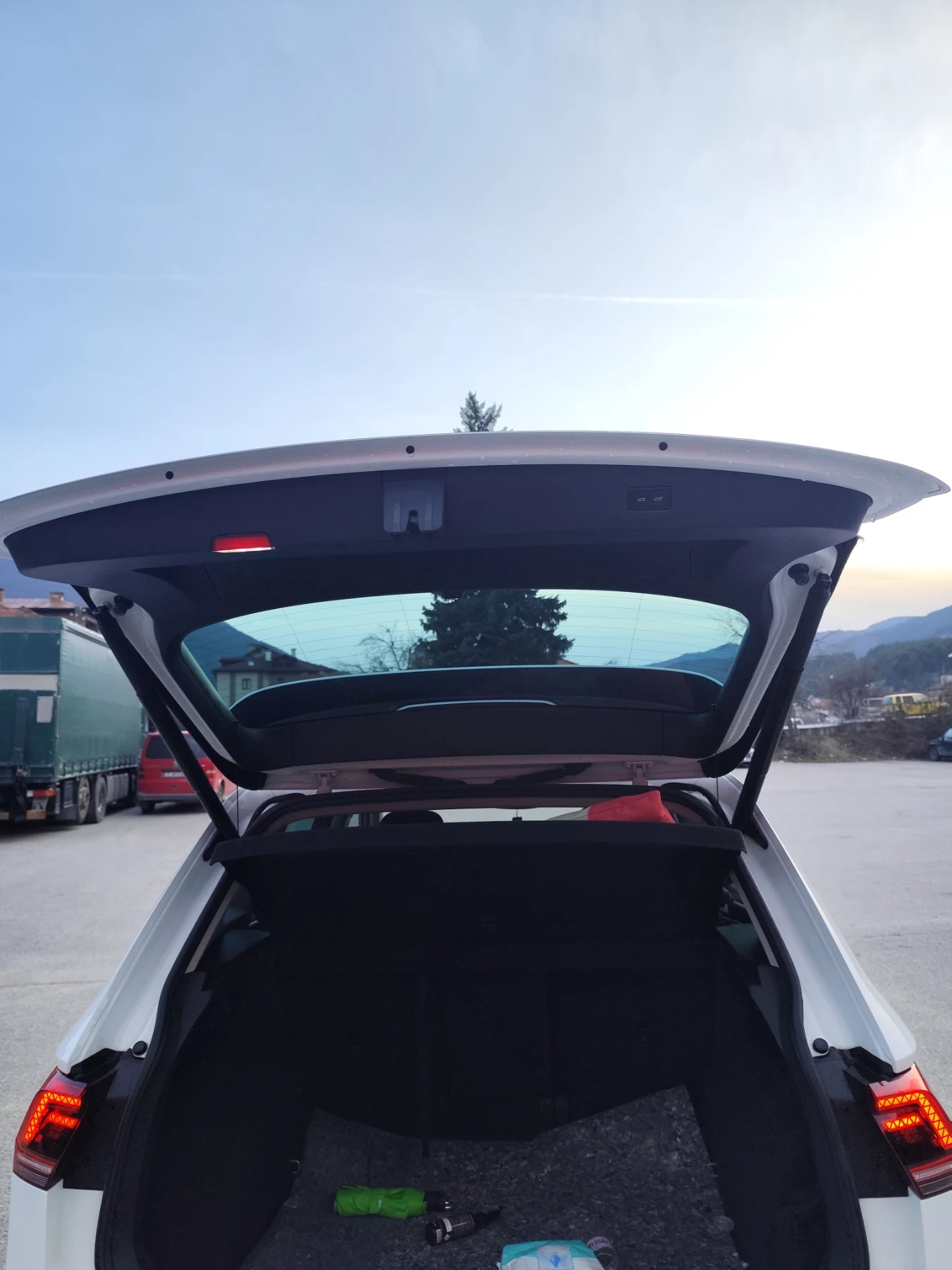 VW Tiguan  - изображение 10