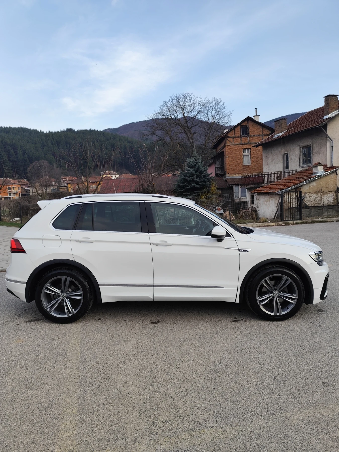 VW Tiguan  - изображение 3