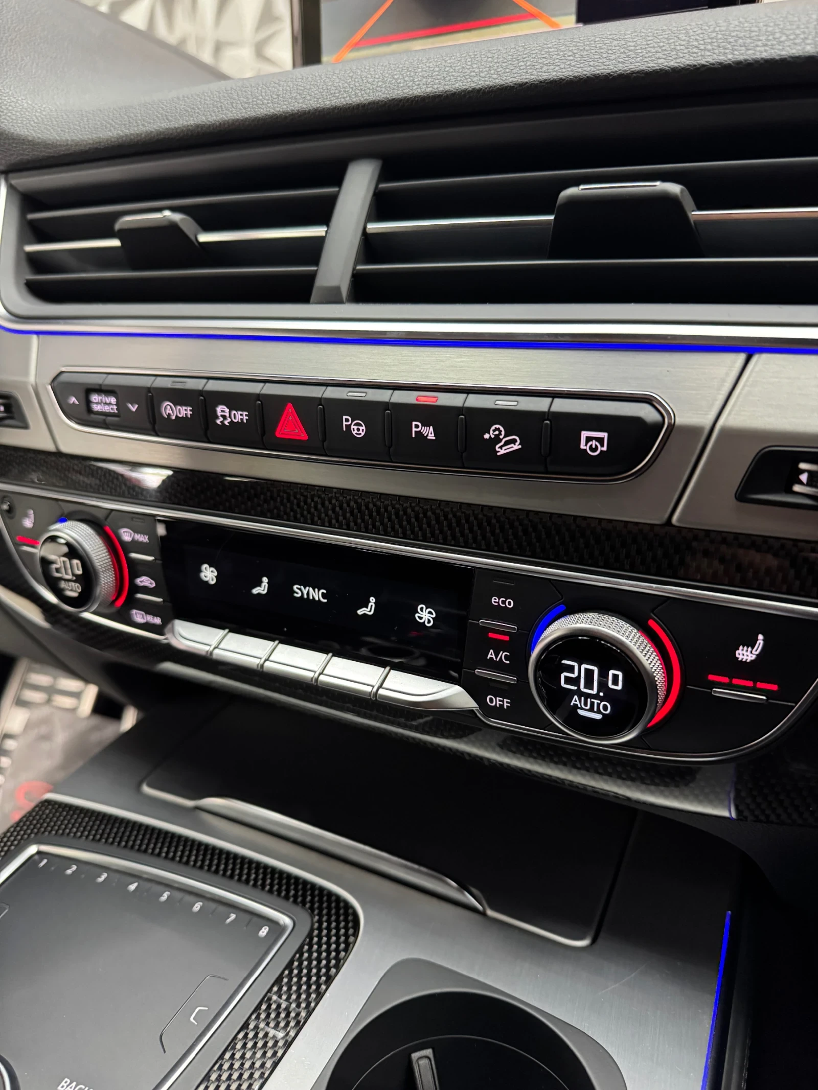 Audi SQ7 QUATTRO * BOSE * HEAD UP *  - изображение 4
