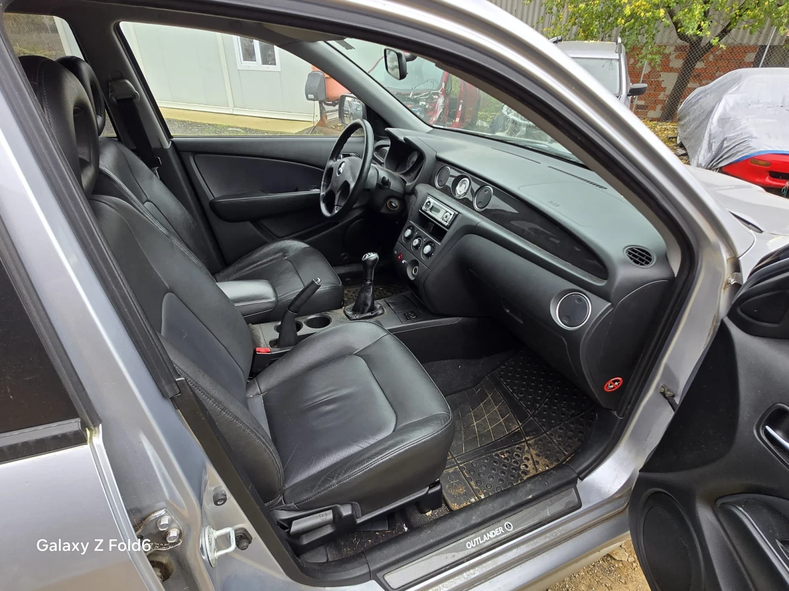 Mitsubishi Outlander 2.4 160к.с. - изображение 6